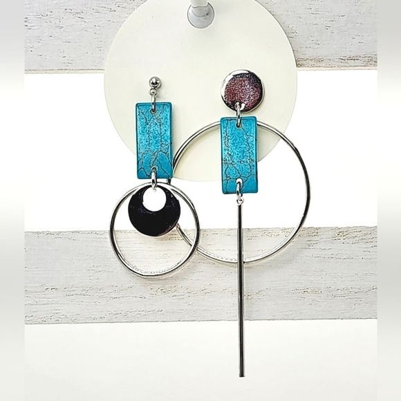 Turquoise & Silver Tone Drop Earrings - Picture 2 of 2
